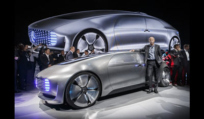 Mercedes-Benz F 015 Luxury in Motion - World premiere 3